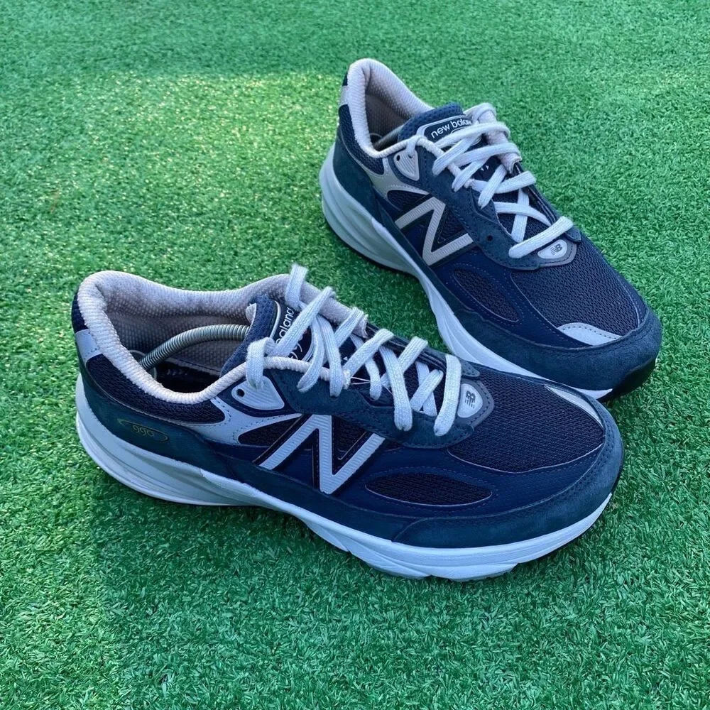 NEW BALANCE 990 V6 - Women’s Running Shoes - SIZE 8.5